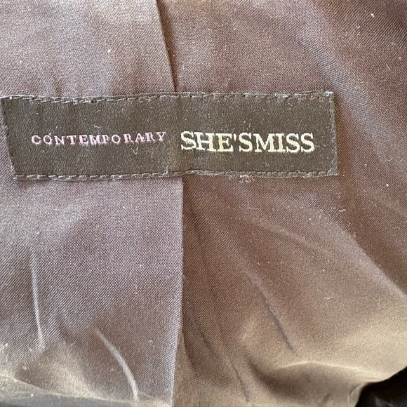 CONTEMPORARY SHE'SMISS women’s black velvet blazer deep v neck gem button - Picture 4 of 5